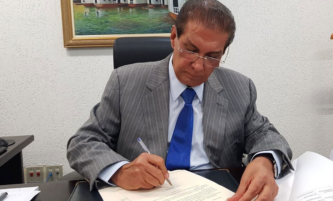 Comissão de Educação e Cultura do Senado aprova projeto de Jader Barbalho para mudança no repasse de recursos para transporte escolar