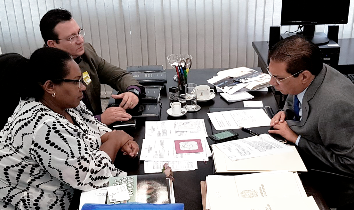Jader quer FGTS para moradia de trabalhador rural