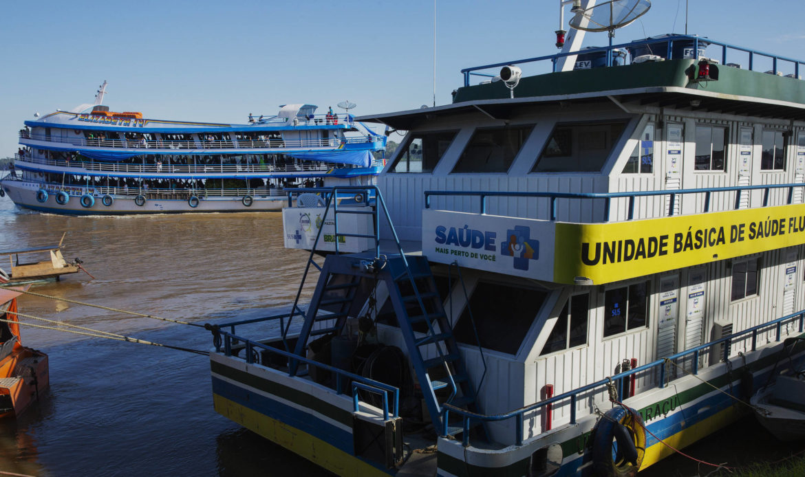 UBSs Fluviais adquiridas com emendas do senador Jader começam a chegar ao Pará