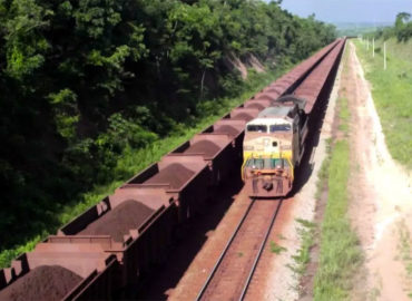 Jader protesta e pede a ministro da Infraestrutura que reveja critério de concessão da ferrovia Carajás