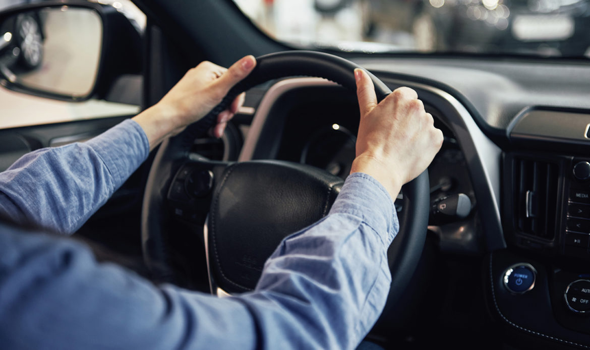 Jader apresenta projeto que prevê seguro a taxistas e motoristas de aplicativo