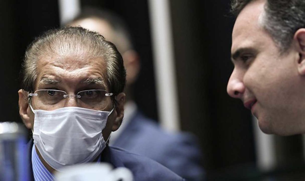 Jader defende votação de reforma tributária e salário mínimo no Senado