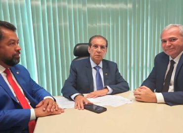 Senador Jader recebe demandas de prefeitos do Pará