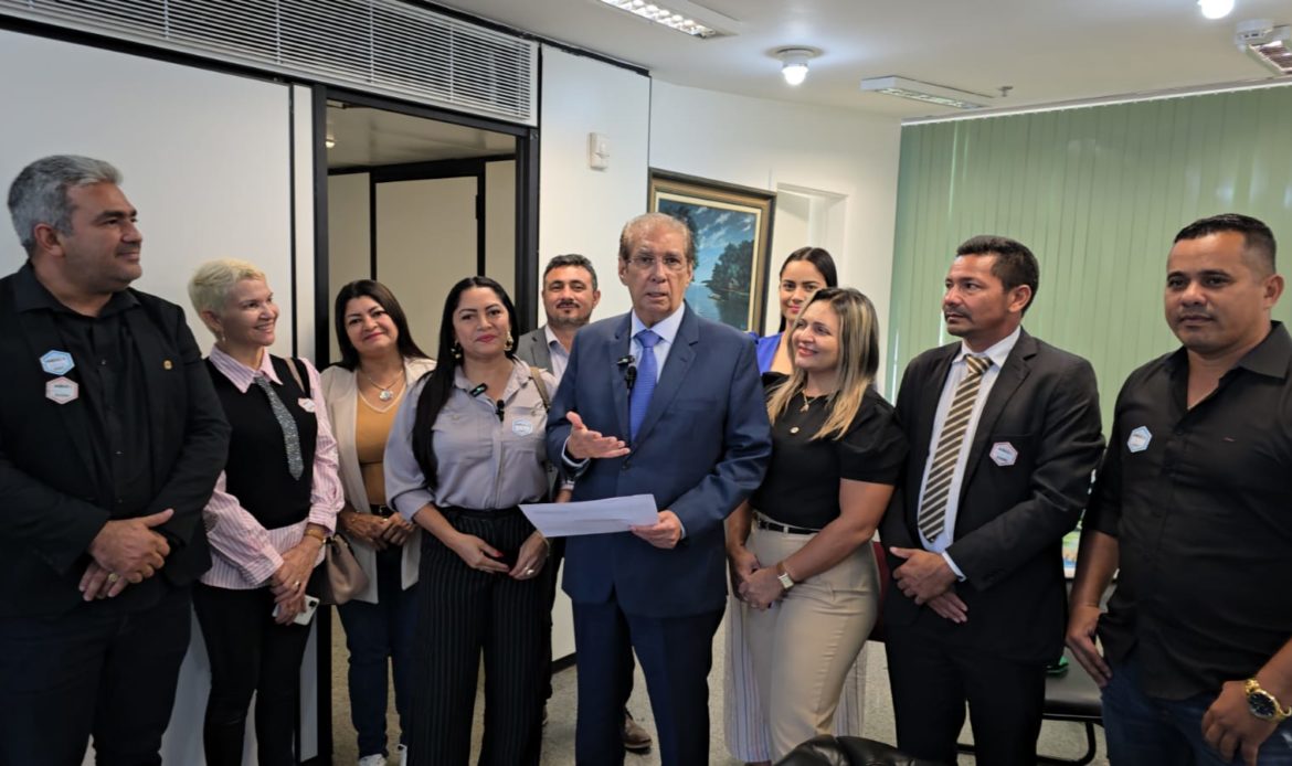 Jader Barbalho comemora sucesso da 24ª Marcha de Prefeitos