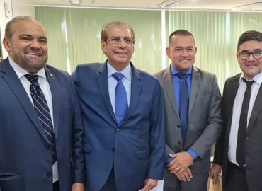 Prefeitos de todas as regiões do Pará estiveram com o senador Jader