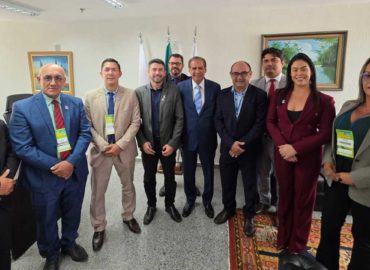 Presentes na 26ª Marcha, prefeitos agradecem apoio de Jader Barbalho
