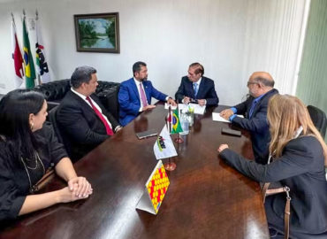 Jader Barbalho indica emenda de 5 milhões para Hospital do Amor, em Santarém