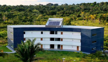 Jader Barbalho apoia fortalecimento institucional de universidades